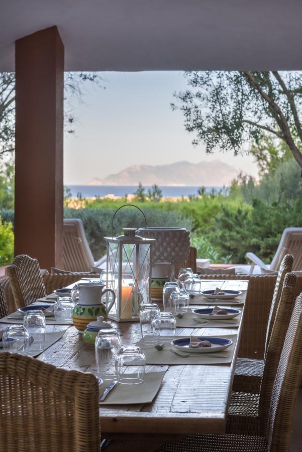 Bed and Breakfast Dimora Dell'Olivastro Фавіньяна Екстер'єр фото